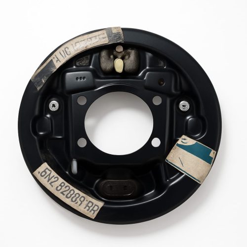 15395544455-Whatsapp-Image-2025-11-19-At-15-56-46.Jpeg Prato Freio Traseiro Completo Direito Ford Ecosport 2004 4X4 - Imagem 1